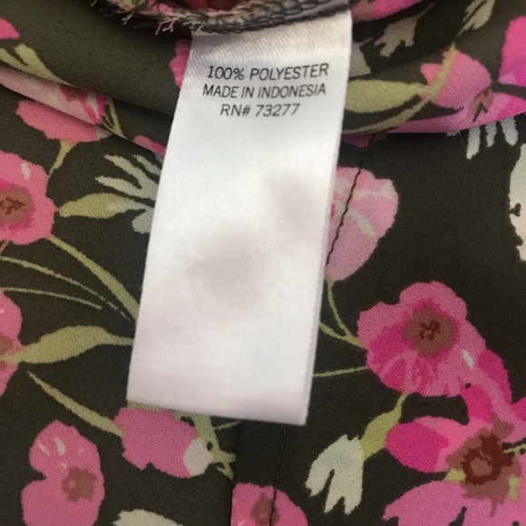 EUC 3X EVRI Floral Short Sleeve Blouse - Picture 4 of 5